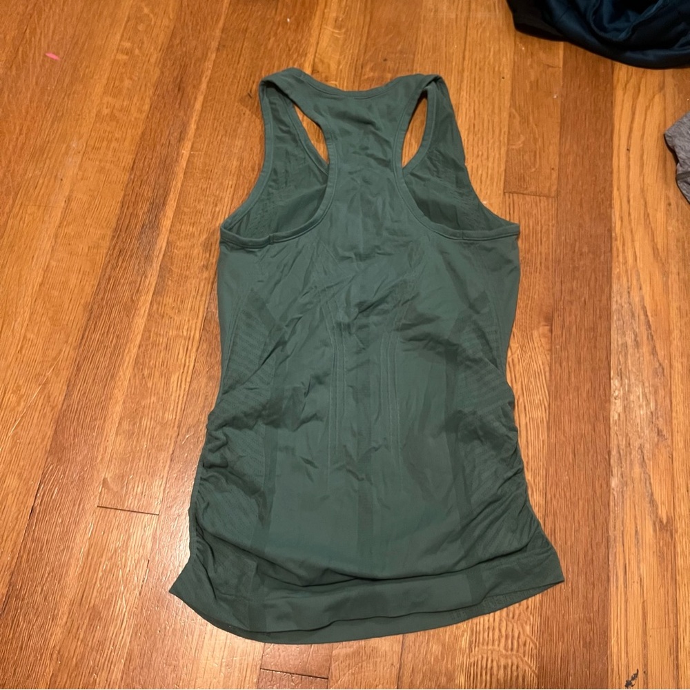 Forest green Athleta tank top size xs